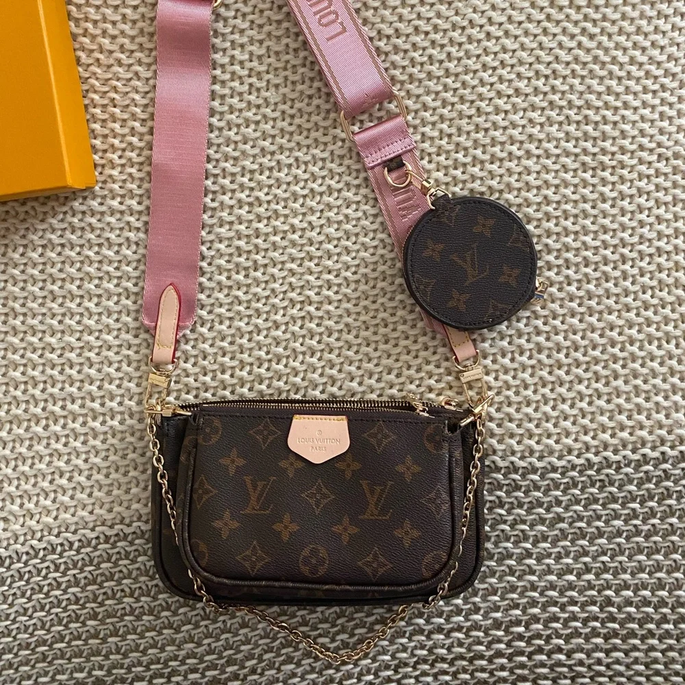 purse - Picture 2 of 5